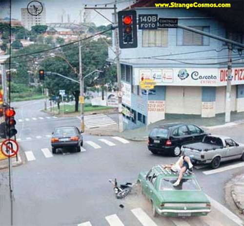 accidente 4.jpg (33910 bytes)